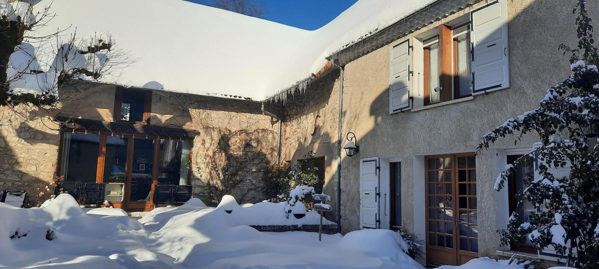 Les Vagabonds Du Mont Panzió Chichilianne Kültér fotó